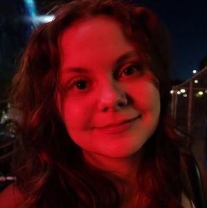 Meet your Posher, Alexzya